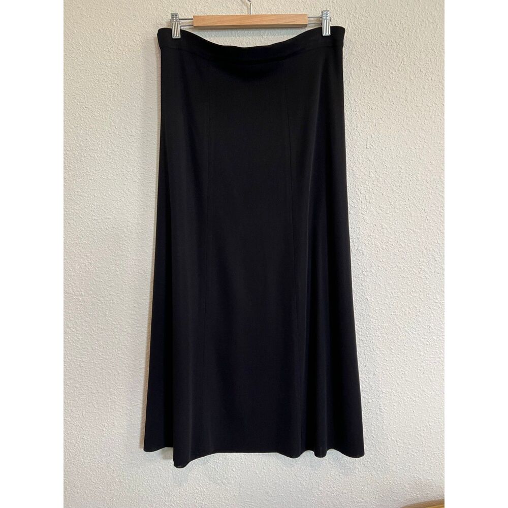 Exclusively Vintage Misook 36" Straight Knit Skirt in Black Size Large